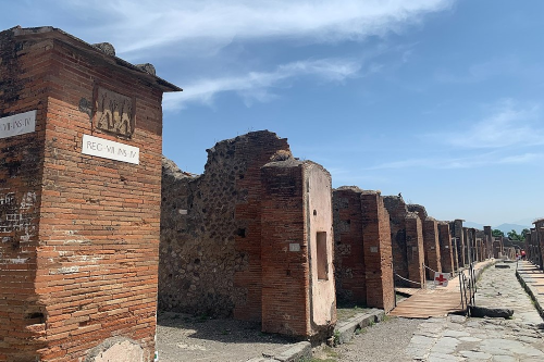 Erupciones previas